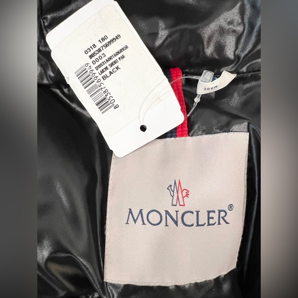 Moncler Laiche hooded down jacket - Picture 12 of 15